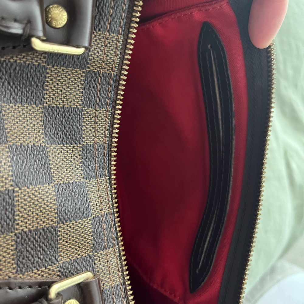 Louis Vuitton Damier Speedy 30 - Picture 10 of 11